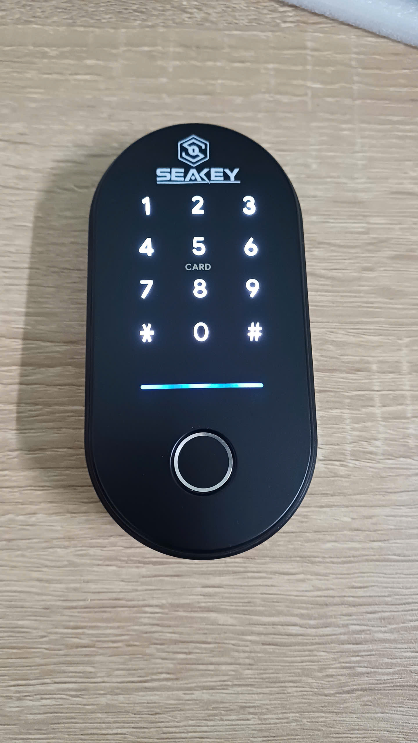 KHÓA VÂN TAY CỬA CUỐN KHÔNG DÂY SEAKEY C19B