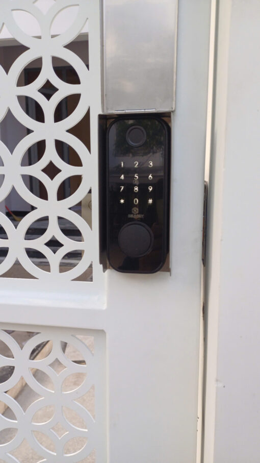 Khóa Cổng Vân Tay 2 Mặt Seakey C27B