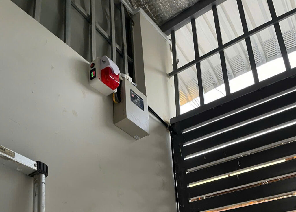 Bộ lưu điện acquy và báo động