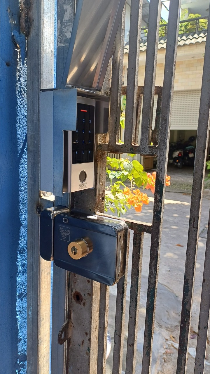 khóa vân tay nhà trọ