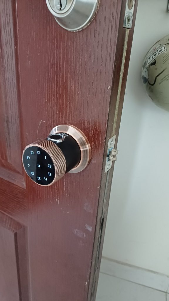 Khóa Vân Tay Nắm Tròn tại Thủ Đức lắp đặt nhanh chóng