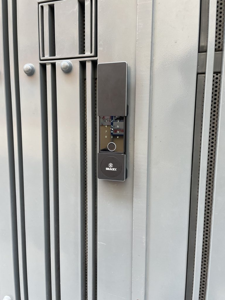 Khóa Cổng Vân Tay Seakey C34B