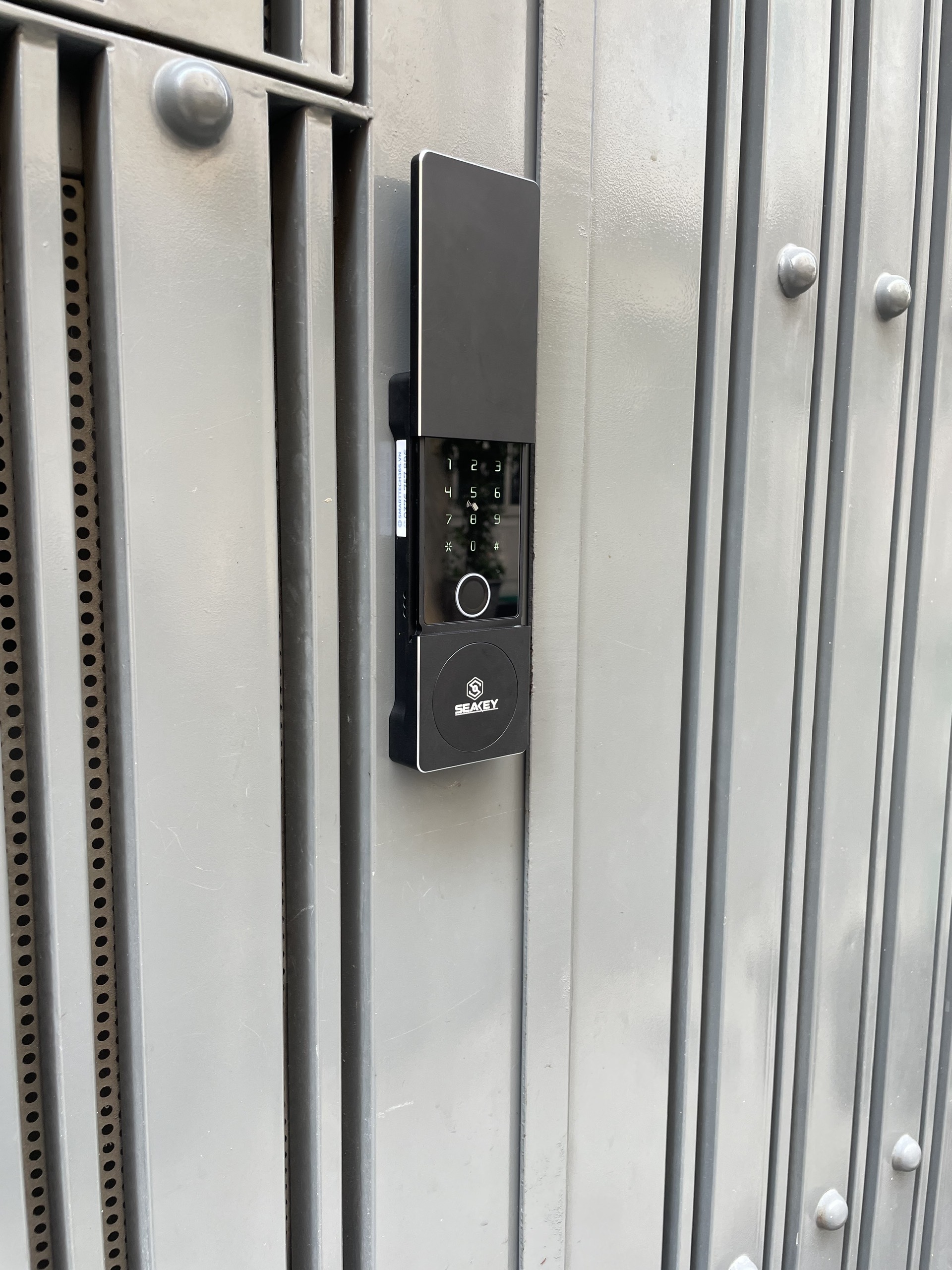 Khóa Cổng Vân Tay Seakey C34B
